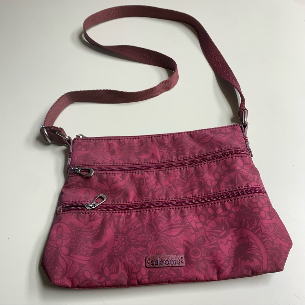 Sakroots Basic Crossbody Bag Burgundy Twill Tonal Spirit Desert Floral Zippered